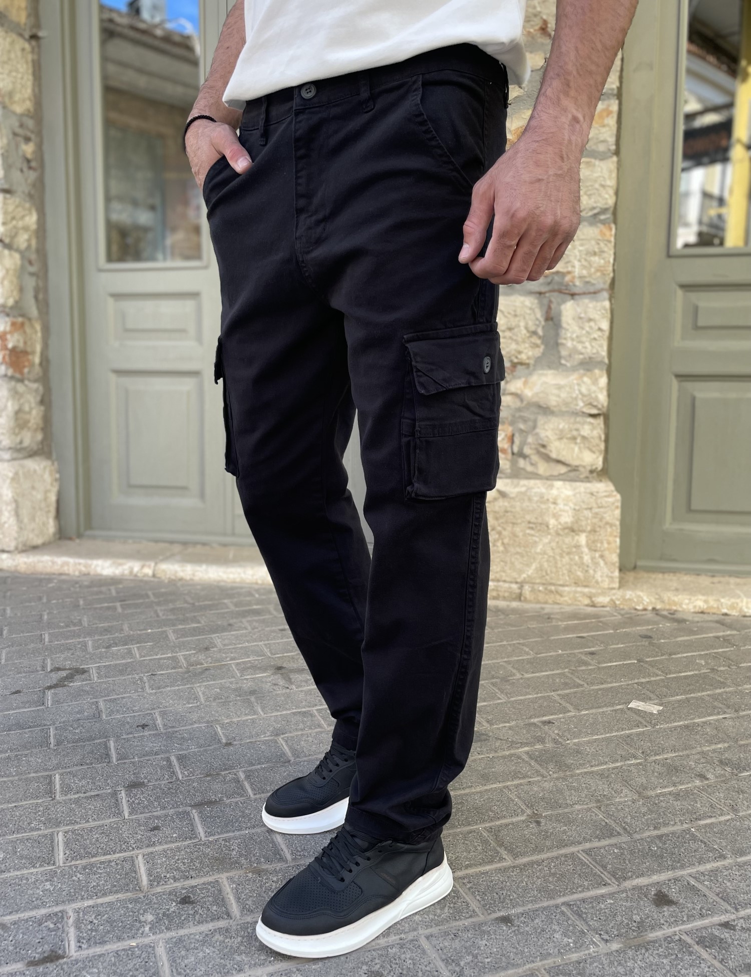 Ανδρικό cargo μαύρο παντελόνι υφασμάτινο ίσιο BC47501 φωτογραφία